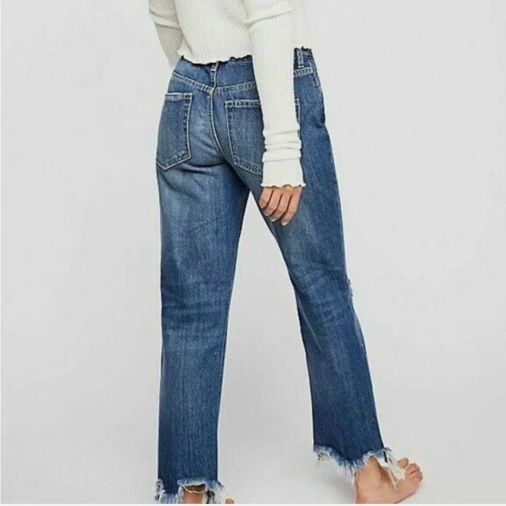 Free People Maggie Ripped Ankle Straight Leg Jeans In Sequoia Blue, Sz 32 - Picture 2 of 16